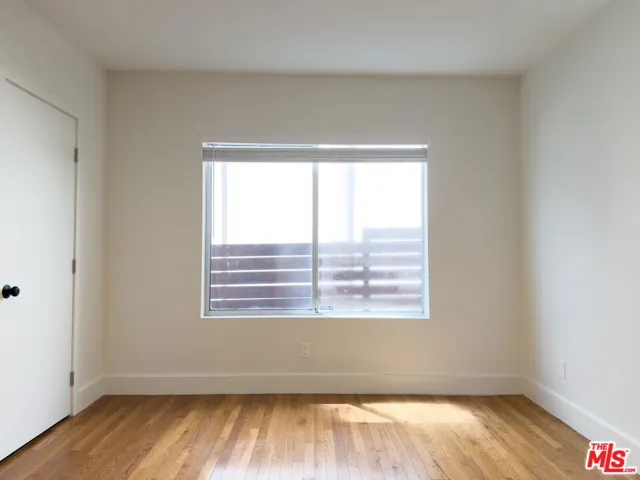 1947 Clinton Street 700, Los Angeles, California 90026