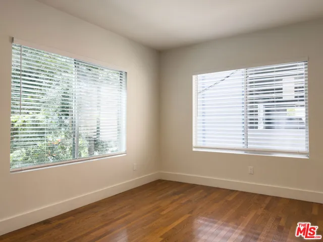 1947 Clinton Street 700, Los Angeles, California 90026