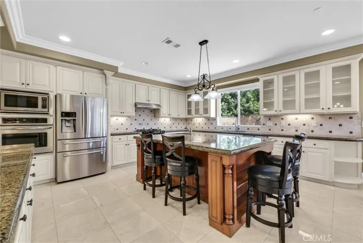 3401 W Lincoln Way, Santa Ana, California 92703