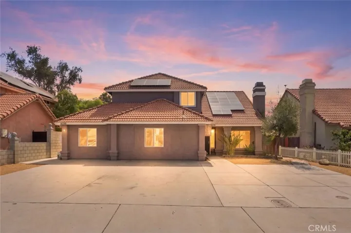 Triplex Street View