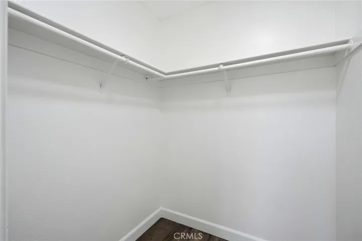 Main Unit: 4 Bd/2.5 Bath Bedroom #1 Walk-in Closet