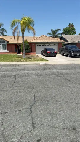 2420 W Sunrise Drive, Rialto, California 92377