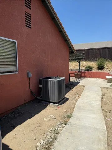 2420 W Sunrise Drive, Rialto, California 92377