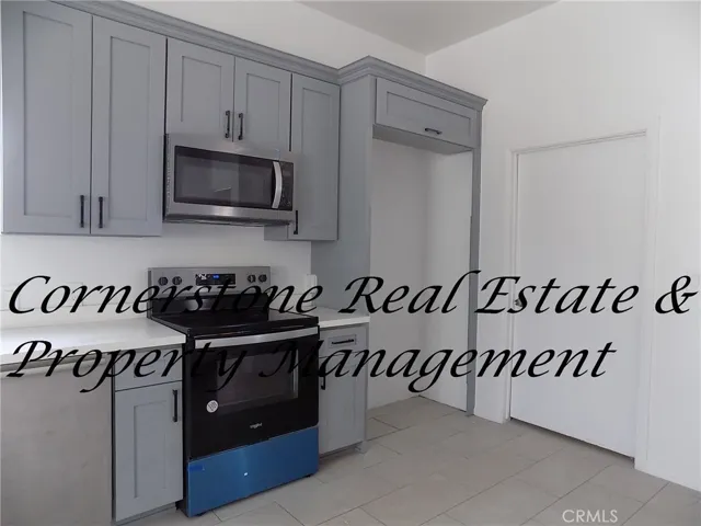 6640 Lake Street, Riverside, California 92503