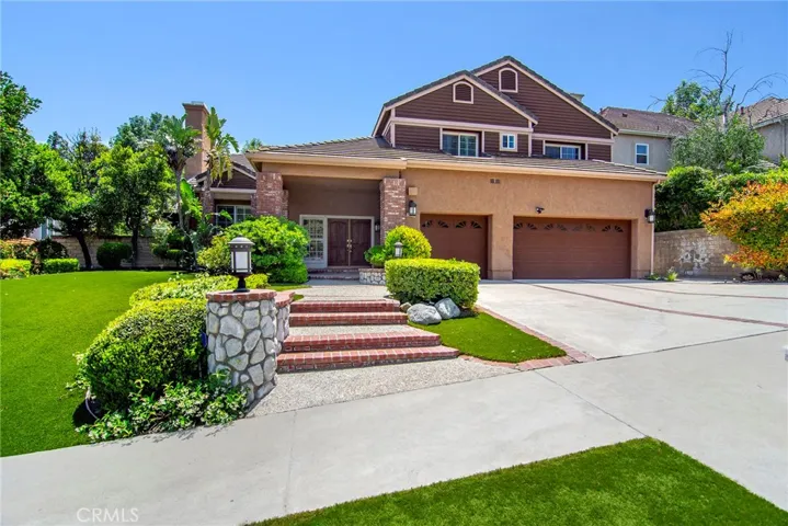 23900 Stagg Street, Los Angeles, California 91304
