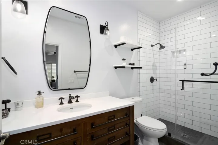 23900 Stagg Street, Los Angeles, California 91304