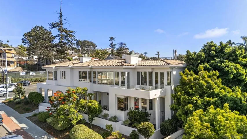 7802 Prospect Place, La Jolla, California 92037