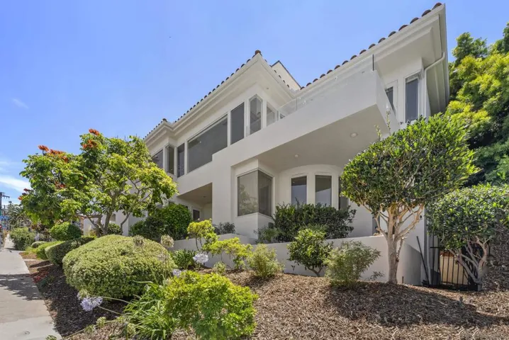 7802 Prospect Place, La Jolla, California 92037