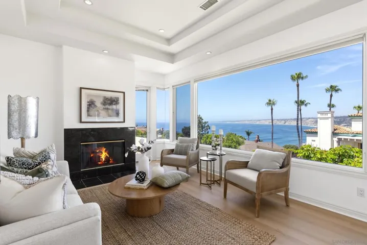 7802 Prospect Place, La Jolla, California 92037