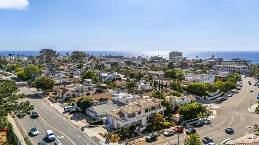 7802 Prospect Place, La Jolla, California 92037