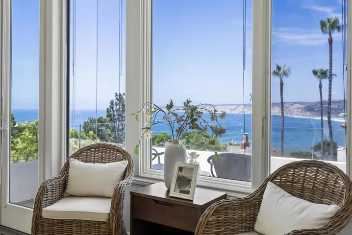 7802 Prospect Place, La Jolla, California 92037