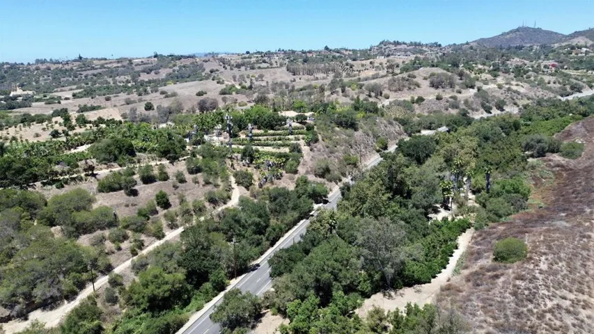 764 Old Highway 395, Fallbrook, California 92028