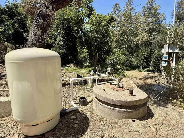 764 Old Highway 395, Fallbrook, California 92028