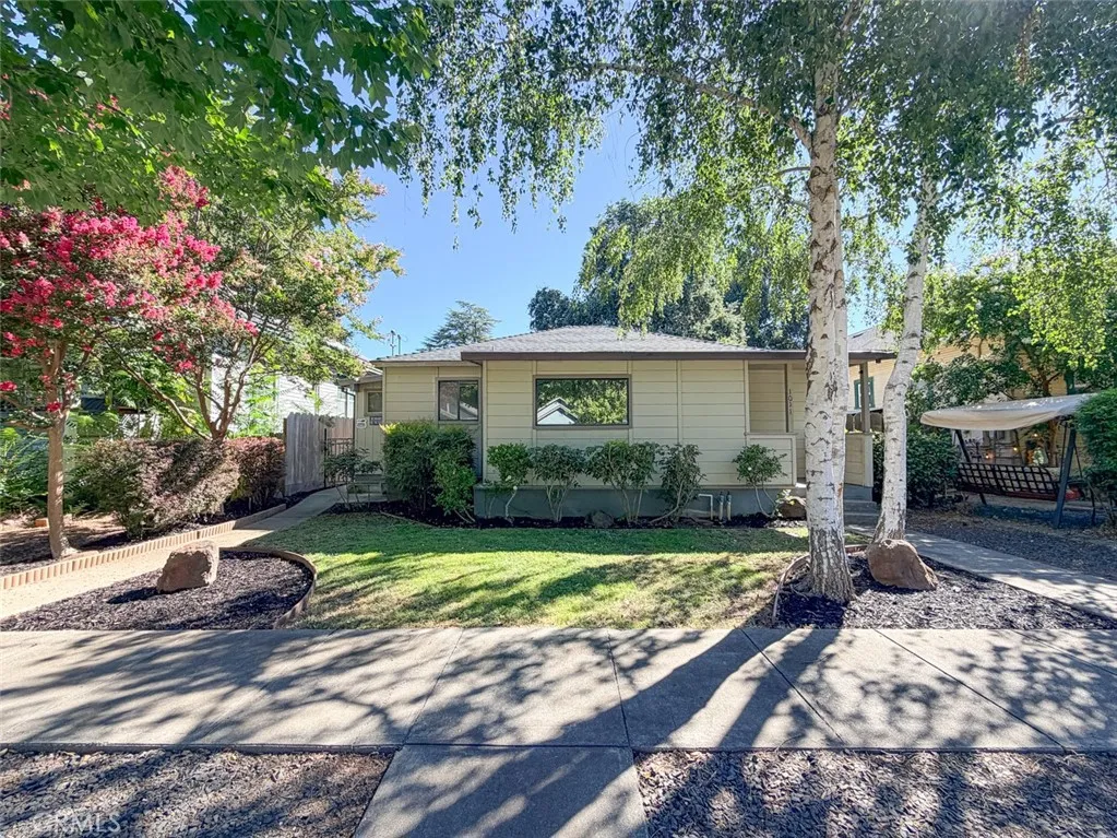 1011 Normal Ave