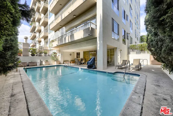 339 N Palm Drive 201, Beverly Hills, California 90210