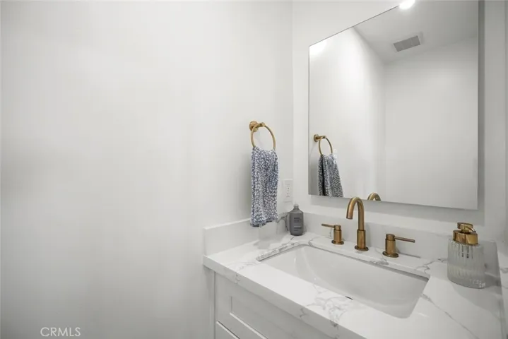 2366 Snowberry Court, Avila Beach, California 93424