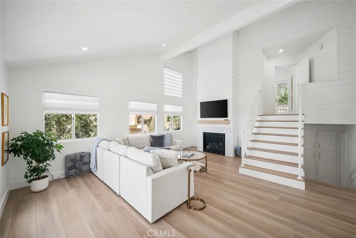 2366 Snowberry Court, Avila Beach, California 93424