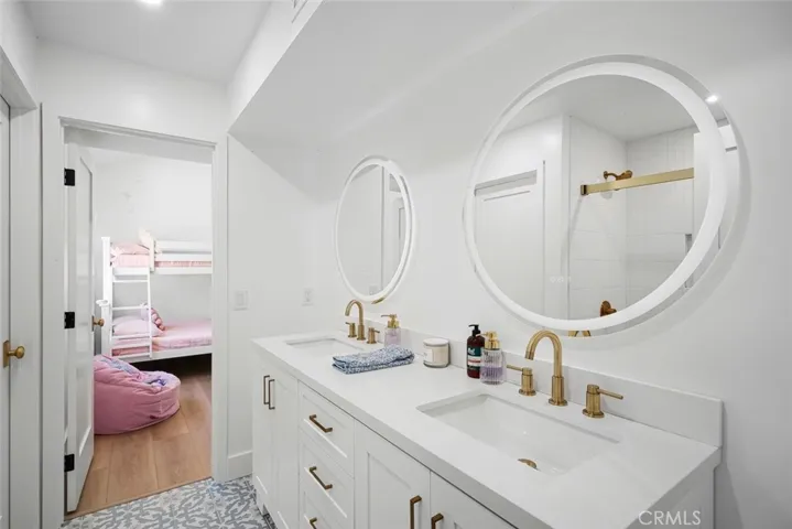 2366 Snowberry Court, Avila Beach, California 93424