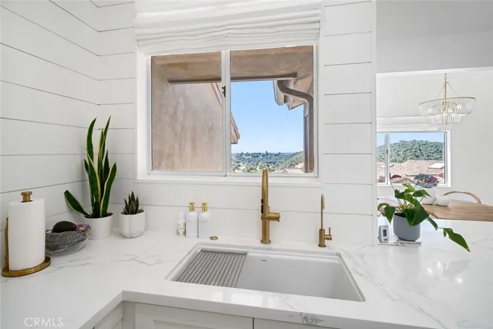 2366 Snowberry Court, Avila Beach, California 93424