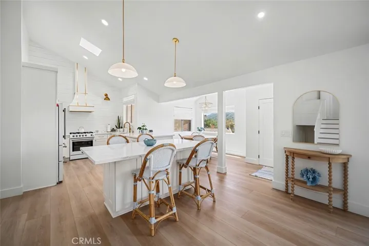 2366 Snowberry Court, Avila Beach, California 93424