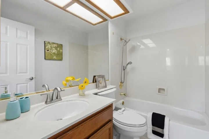 553 Mill River Lane, San Jose, California 95134