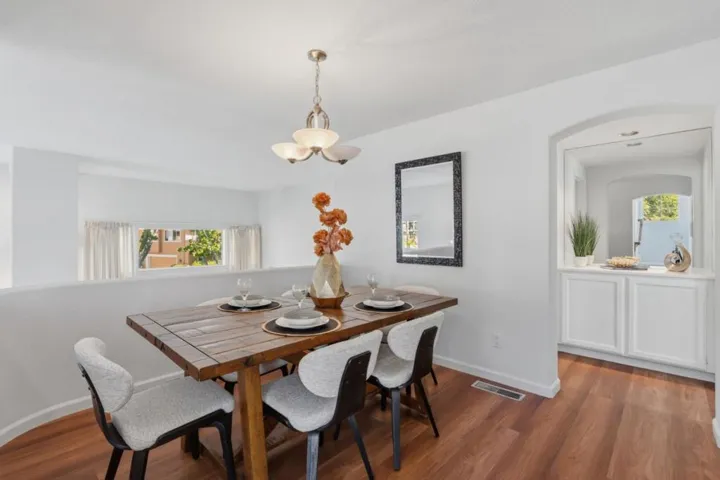 553 Mill River Lane, San Jose, California 95134