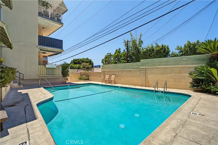 1539 N Laurel Avenue 202, Los Angeles, California 90046