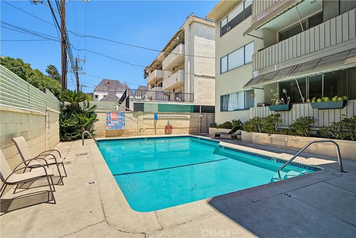 1539 N Laurel Avenue 202, Los Angeles, California 90046