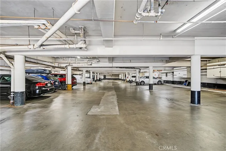 1539 N Laurel Avenue 202, Los Angeles, California 90046