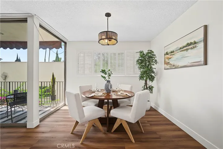 1539 N Laurel Avenue 202, Los Angeles, California 90046