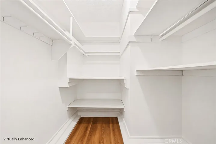 1539 N Laurel Avenue 202, Los Angeles, California 90046