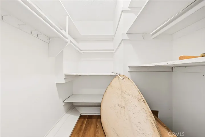 1539 N Laurel Avenue 202, Los Angeles, California 90046
