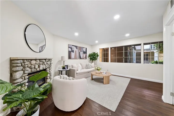 15365 Woodruff 8, Bellflower, California 90706
