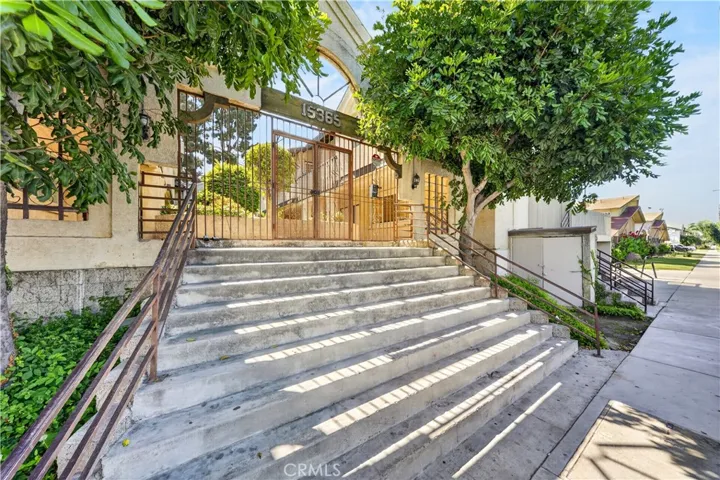 15365 Woodruff 8, Bellflower, California 90706