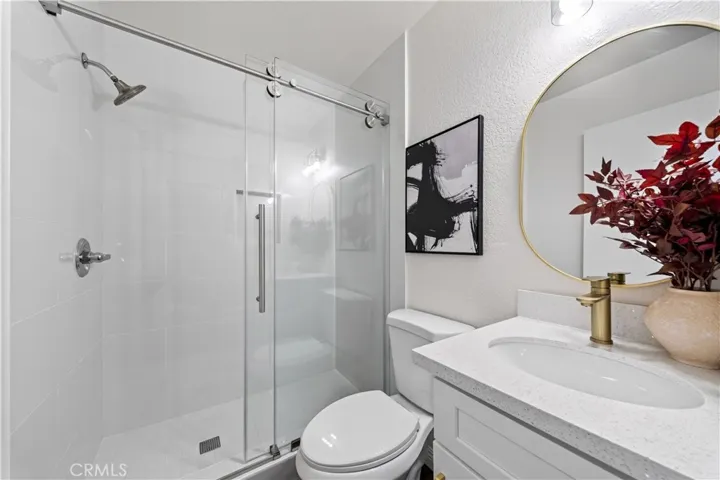 15365 Woodruff 8, Bellflower, California 90706