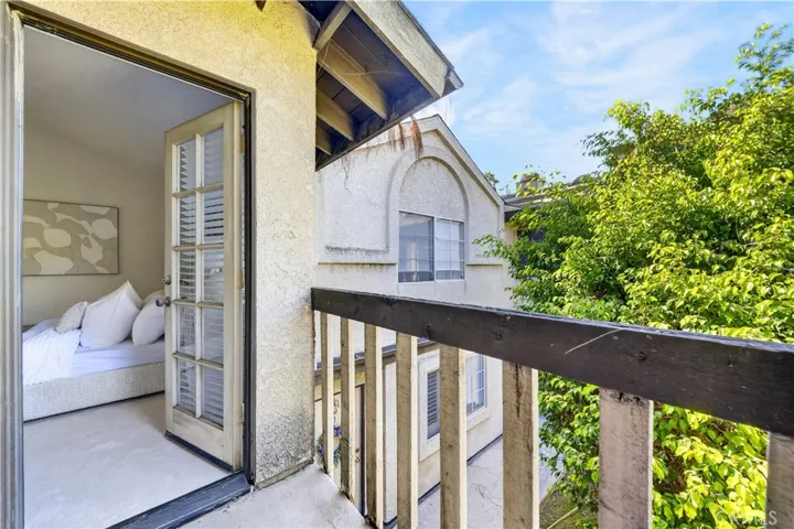 15365 Woodruff 8, Bellflower, California 90706
