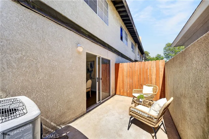 15365 Woodruff 8, Bellflower, California 90706