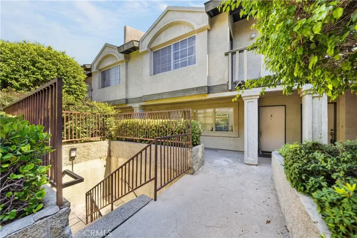 15365 Woodruff 8, Bellflower, California 90706