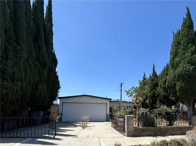 1526 1st Street, La Verne, California 91750