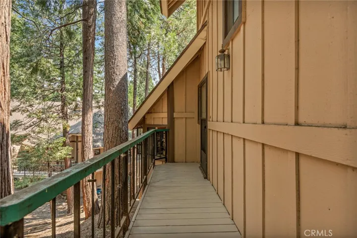 27432 White Fir, Lake Arrowhead, California 92352