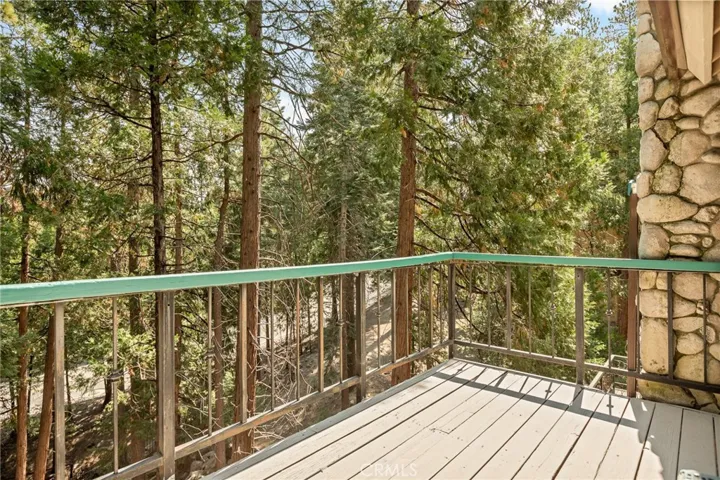 27432 White Fir, Lake Arrowhead, California 92352