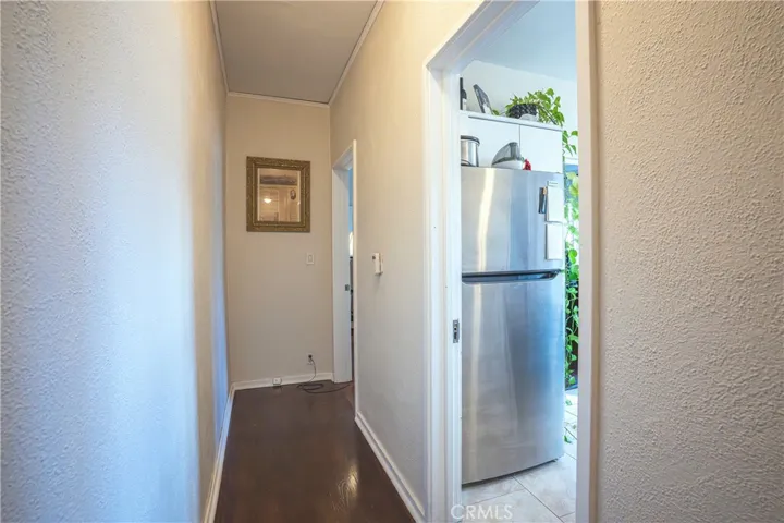141 N Bonnie Avenue, Pasadena, California 91106