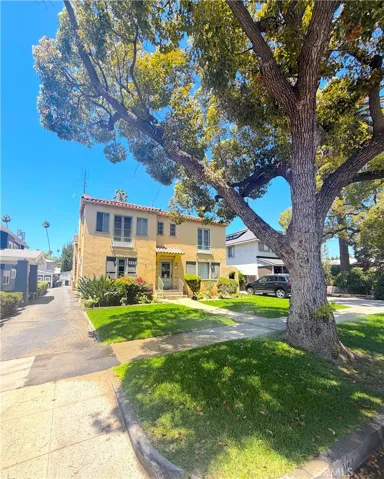 141 N Bonnie Avenue, Pasadena, California 91106