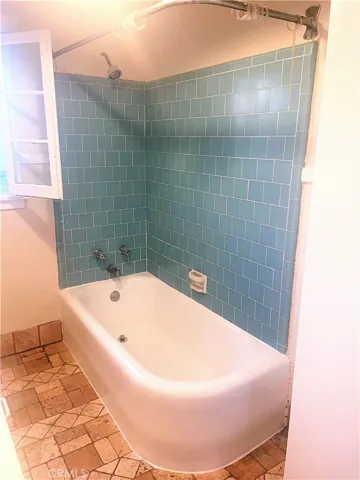 141 N Bonnie Avenue, Pasadena, California 91106