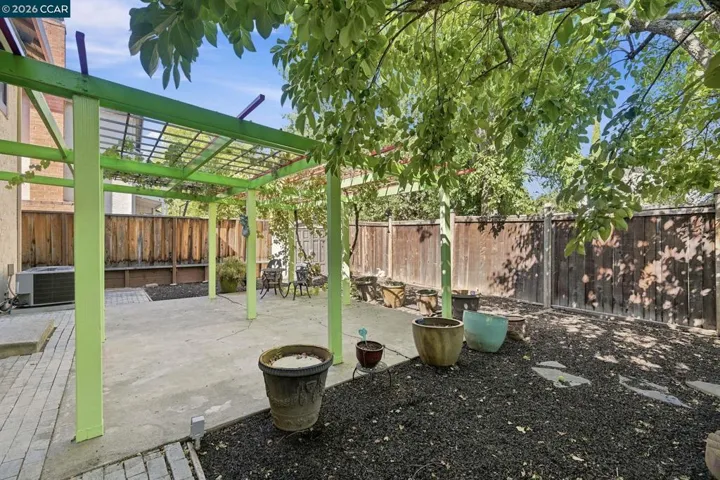 5017 Murchio Dr, Concord, California 94521