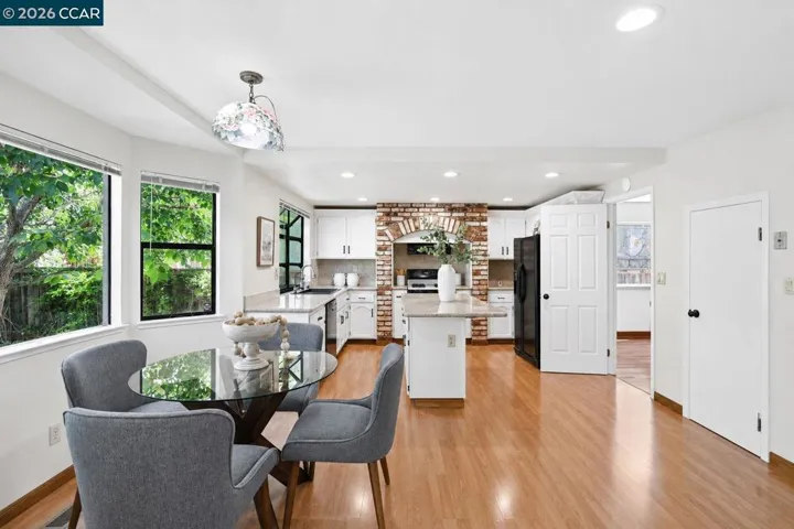 5017 Murchio Dr, Concord, California 94521