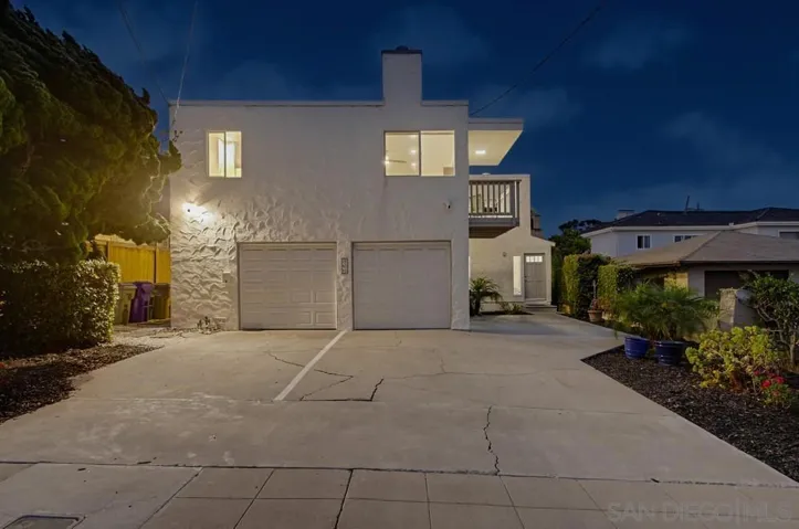 521 Arenas, La Jolla, California 92037