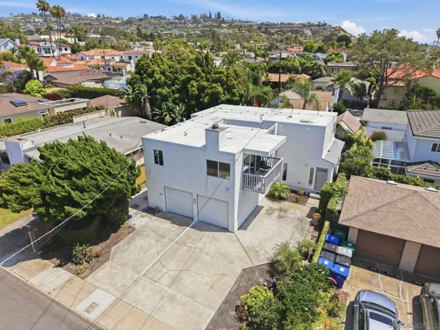 521 Arenas, La Jolla, California 92037