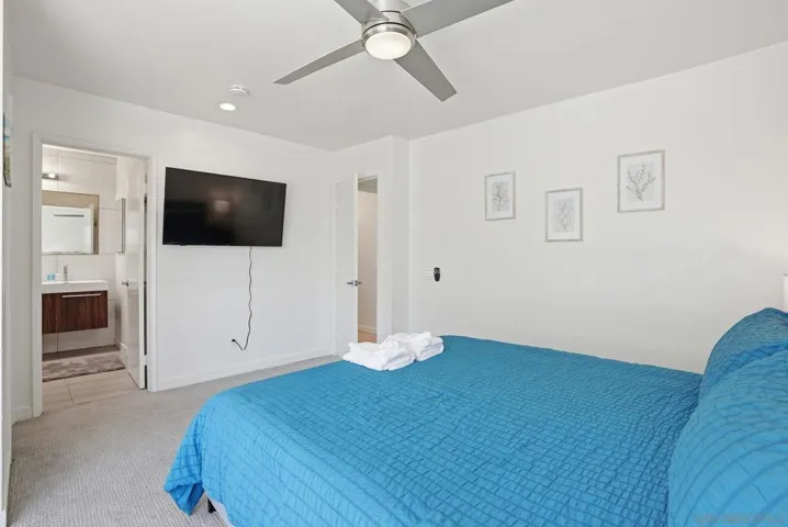 521 Arenas, La Jolla, California 92037