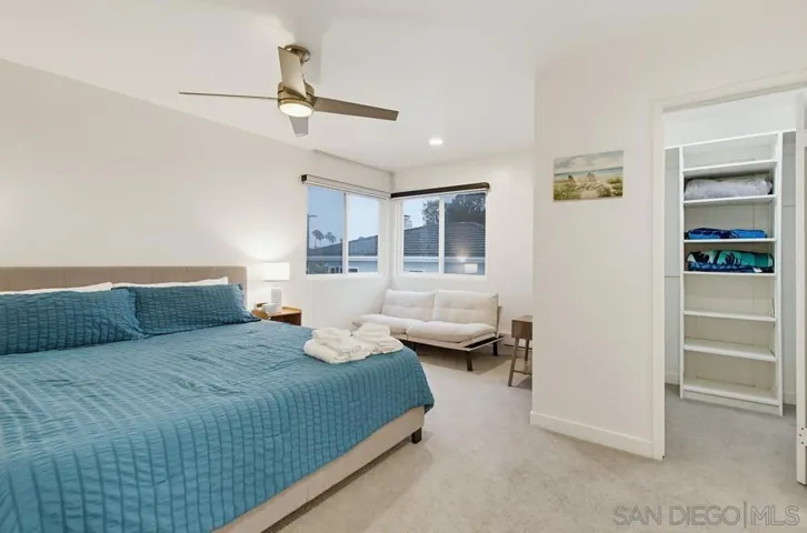 521 Arenas, La Jolla, California 92037